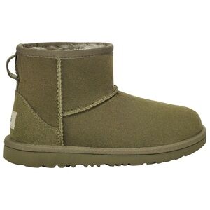 UGG Classic Mini II in Olive Size Youth 5 / Women’s 7